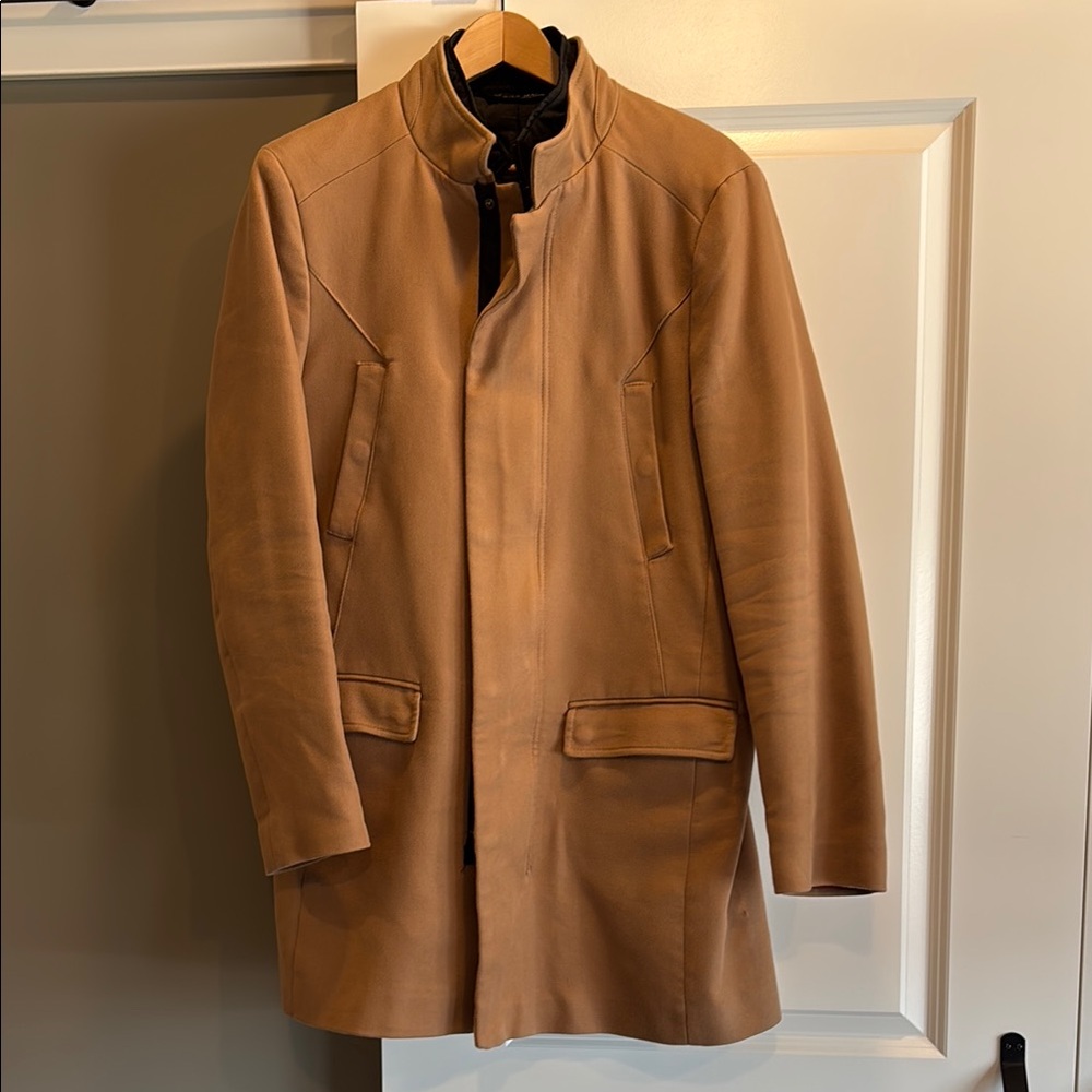 Zara Tan Trench Coat with Stand-Up Collar and Classic Cut